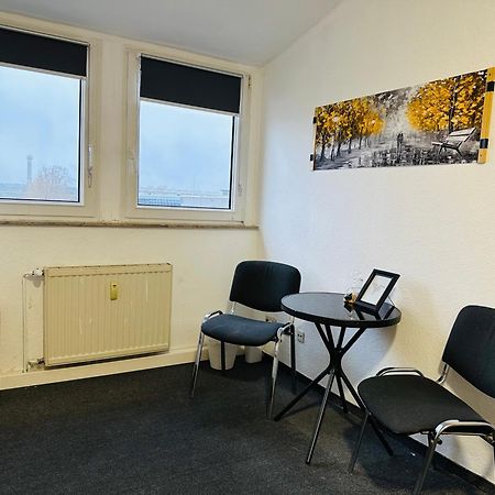 Ferienwohnung Flaming House Bitterfeld Екстериор снимка