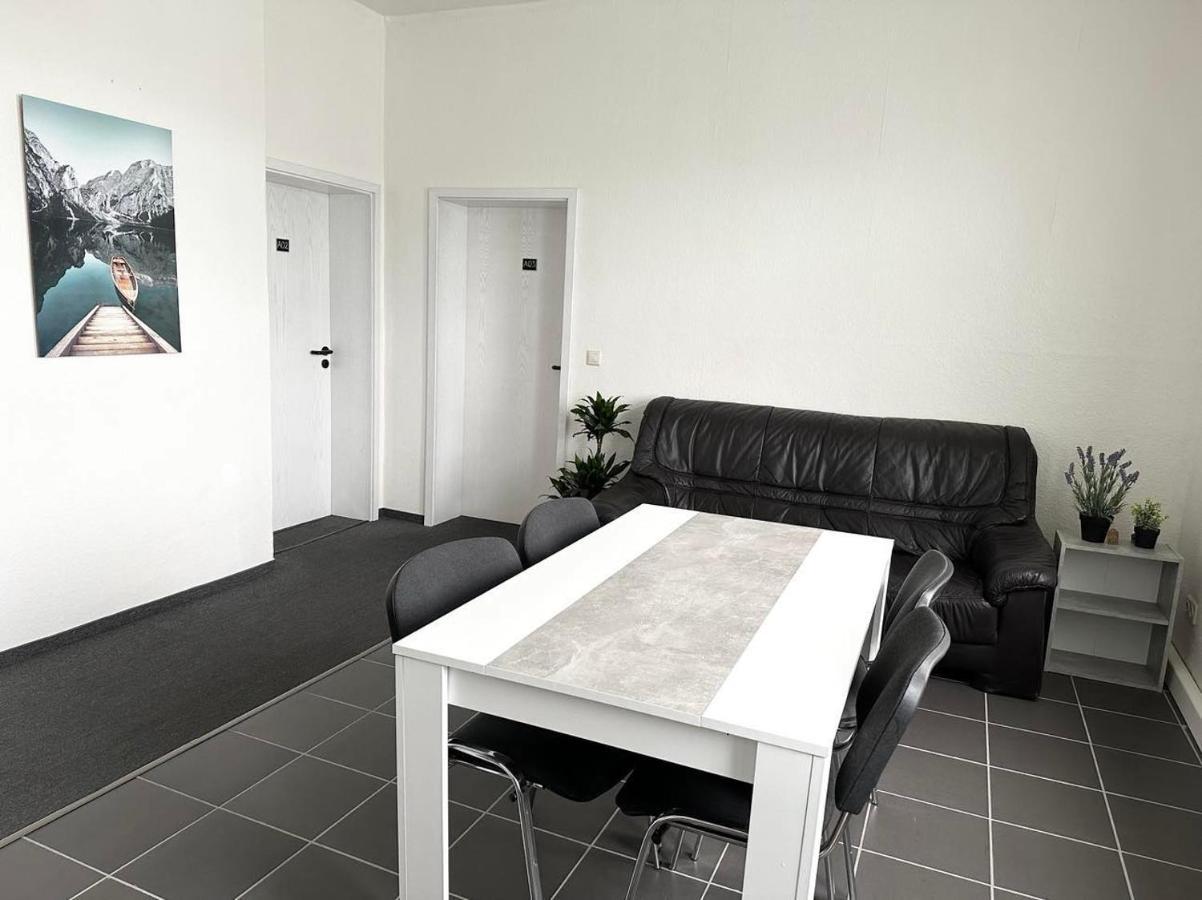 Ferienwohnung Flaming House Bitterfeld Екстериор снимка