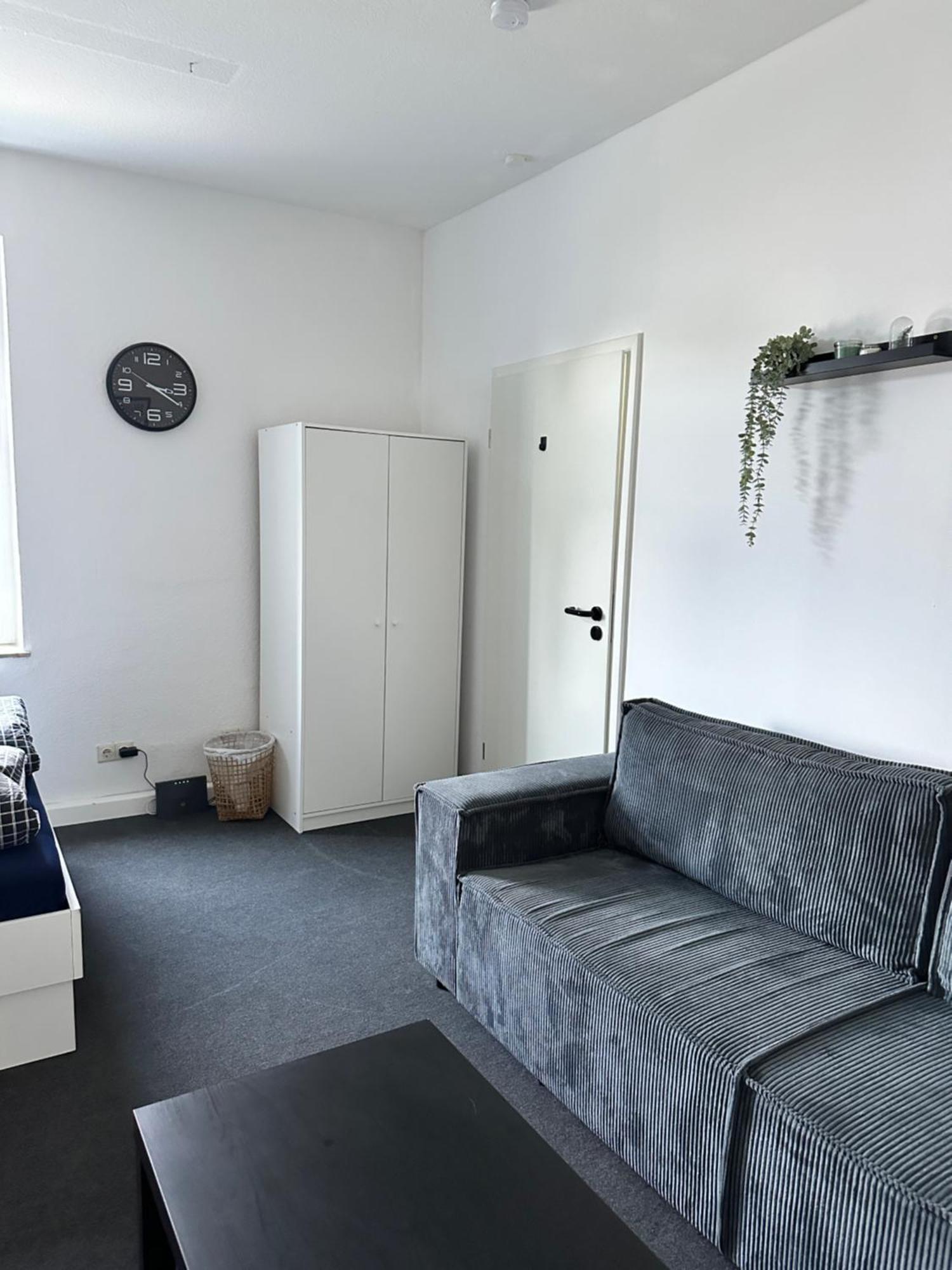Ferienwohnung Flaming House Bitterfeld Екстериор снимка