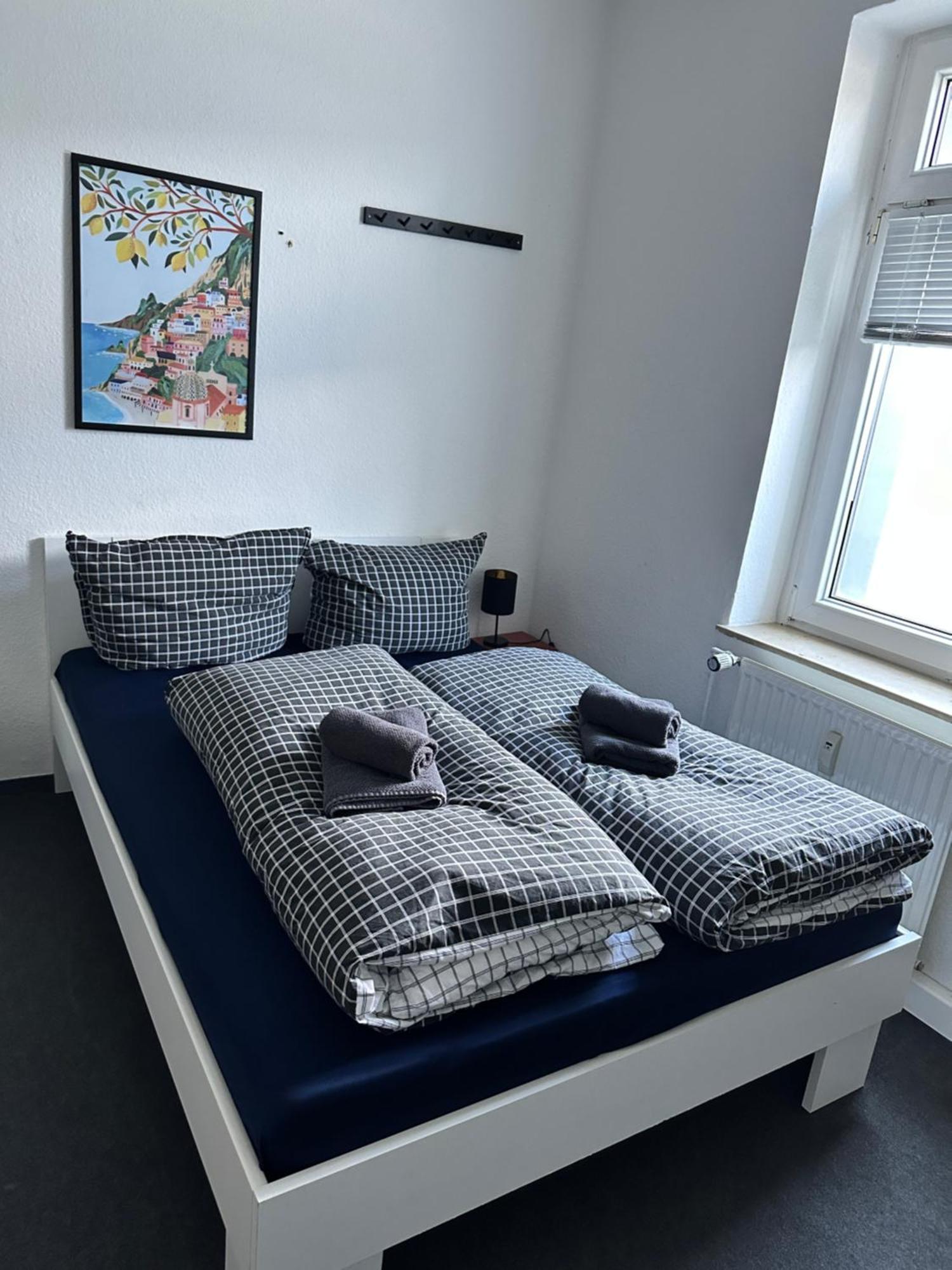 Ferienwohnung Flaming House Bitterfeld Екстериор снимка